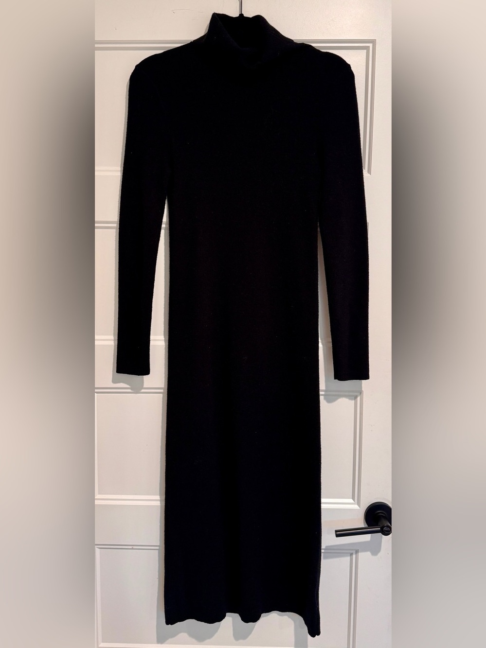 Cupcakes and Cashmere Maxi Dress Knit Black Women Medium EUC